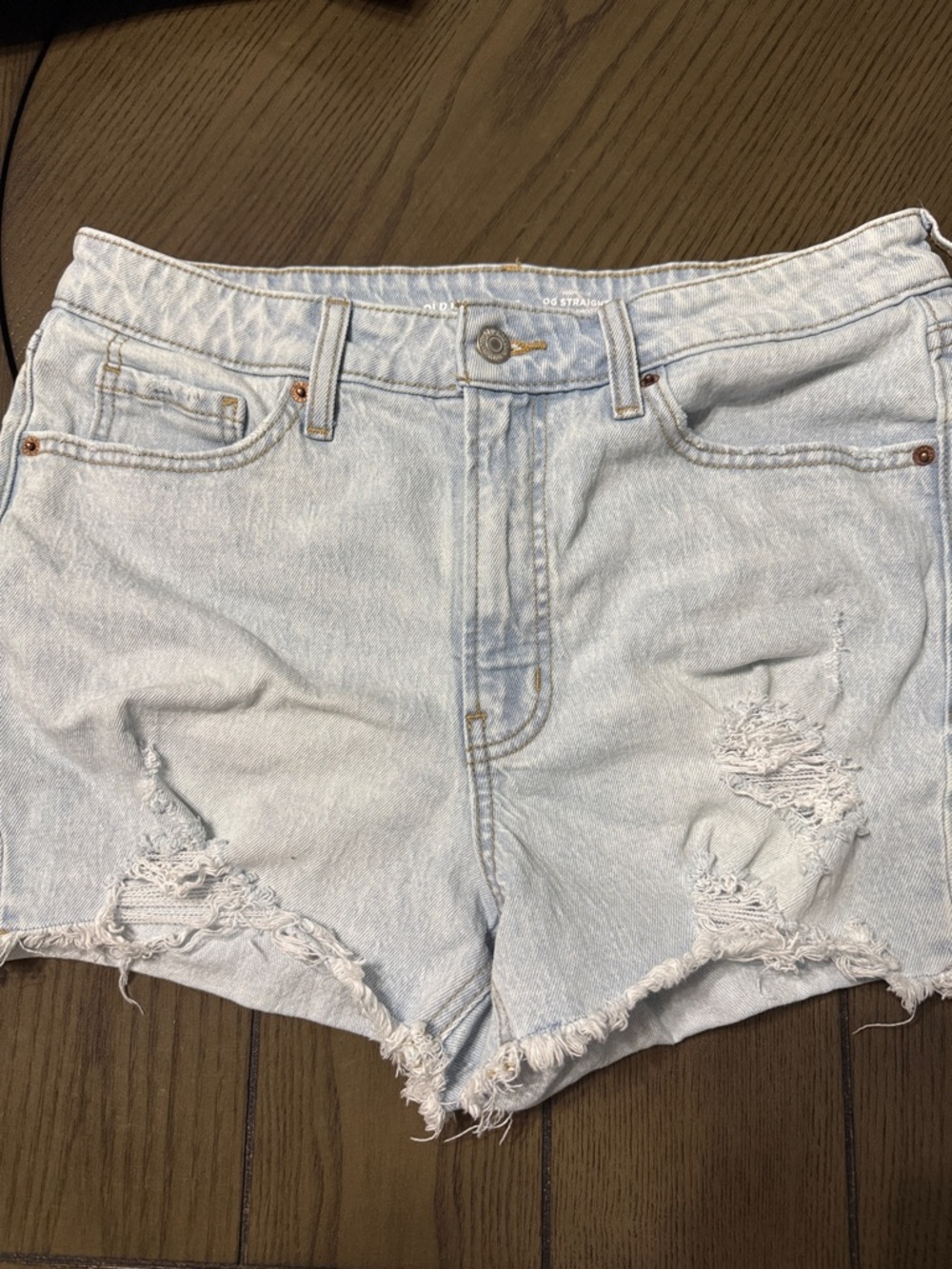 Old Navy OG Straight Distressed Denim Shorts!  Like New!  Size 12
